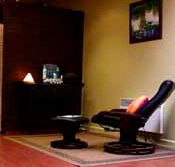 Retreat In The Suburbs - Find Attractions