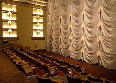 Sun Theatre - Find Attractions 3