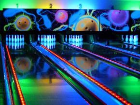 Oz Tenpin Geelong - Find Attractions 2