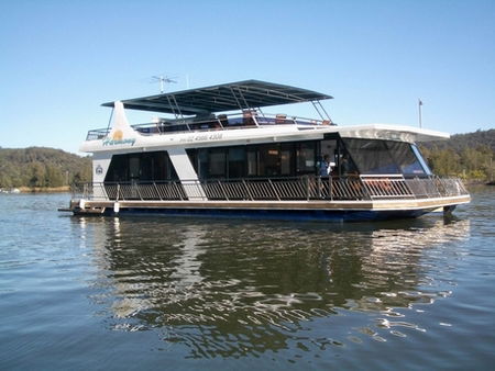 Able Hawkesbury River Houseboats - Find Attractions 0