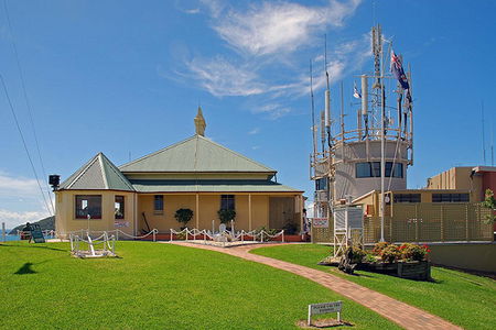 Nelson Head Heritage Lighthouse And Reserve - Find Attractions 0