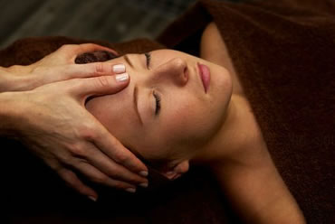 Rejuvenate Salon And Day Spa - Find Attractions 1
