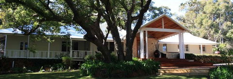 Annasha Day Spa Retreat - Find Attractions 2