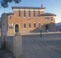 Albany Courthouse - Find Attractions
