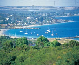  Find Attractions