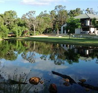Lake House Gallery - Find Attractions