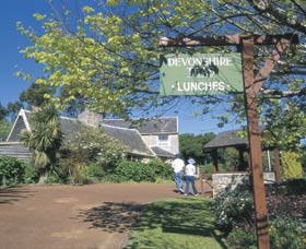 Old Farm Strawberry Hill - Find Attractions 0