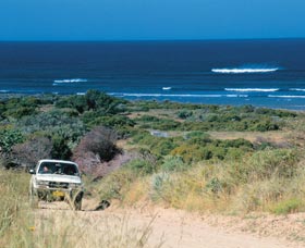 Coronation Beach - Find Attractions 0