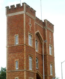 Barracks Archway - Find Attractions 0