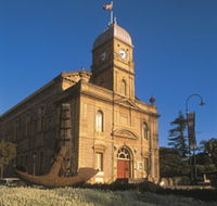 The Albany Town Hall - Find Attractions