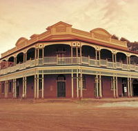 State Hotel - Find Attractions