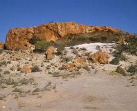  Find Attractions