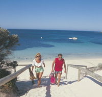 Parakeet Bay - Find Attractions