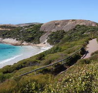Great Ocean Pathway - Find Attractions