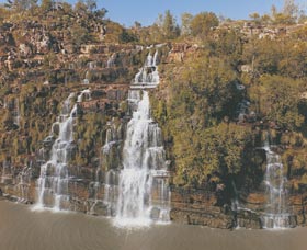 King Cascade - Find Attractions 0