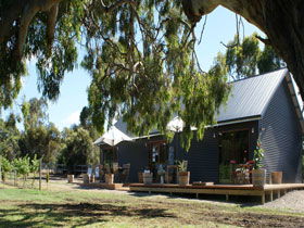 No. 58 Cellar Door & Gallery - Find Attractions 0