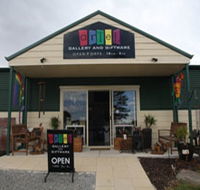 Artel Gallery and Giftware - Find Attractions
