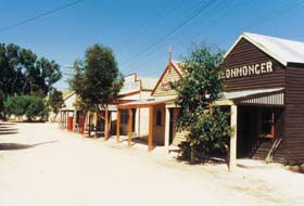 Old Tailem Town Pioneer Village - Find Attractions 0