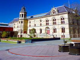 South Australian Museum - Find Attractions 0