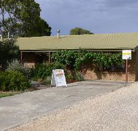 Sand Drift Gallery - Find Attractions