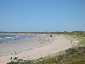 Long Beach At Robe - Find Attractions 0