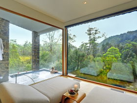 Waldheim Alpine Spa - Cradle Mountain Lodge - Find Attractions 0