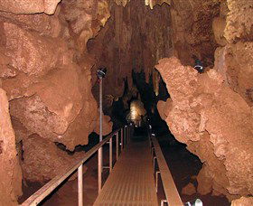 Cutta Cutta Caves Nature Park - Find Attractions 0