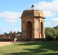Windsor War Memorial Park - Find Attractions