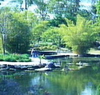 Summit Track - Find Attractions