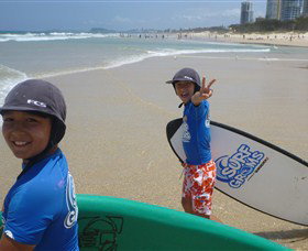 Broadbeach Surf School - Find Attractions 0