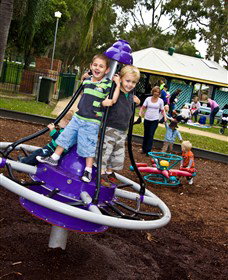 Laguna Park - Find Attractions 0
