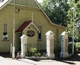 Montville Memorial Precinct - Find Attractions 0