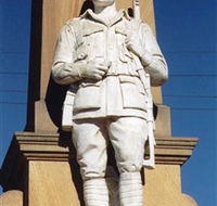 Beaudesert War Memorial - Find Attractions