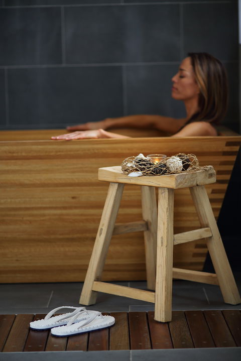 Stephanies Ocean Spa - Find Attractions 0