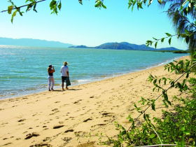 Bushland Beach QLD Find Attractions