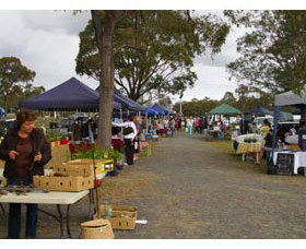 Nikenbah Markets - Find Attractions 0