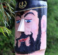 Maryboroughs Bollards - Find Attractions