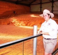 Dinosaurs and Opals Four Wheel Drive Track - Find Attractions