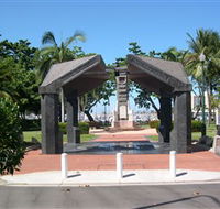 The Strand Park Townsville War Memorial - Find Attractions