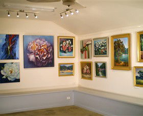 Ros McArthur Art Studio - Find Attractions 0