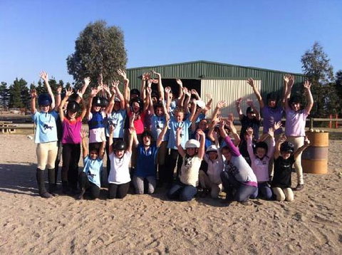 Saddle On Riding School - Find Attractions 2