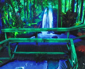 GlowGolf Docklands - Find Attractions 0