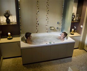 Daylesford Day Spa - Find Attractions 0