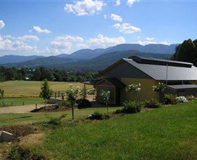 Ringer Reef Winery - Find Attractions 0