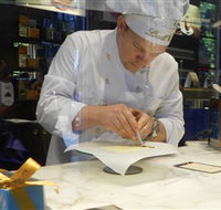 Lindt Maitre Chocolatier - Find Attractions