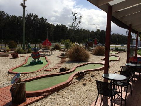 Illawarra Golf Complex - Find Attractions 4