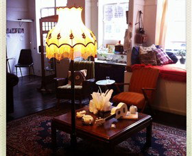 Studio 19 Art Gallery And Creative Loungeroom - Find Attractions 0