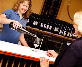 Shaw Vineyard Estate - Find Attractions 4