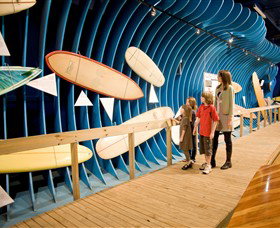 Surfworld Museum Torquay - Find Attractions 0