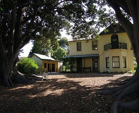 Heritage Hill Museum And Historic Gardens - Find Attractions 0